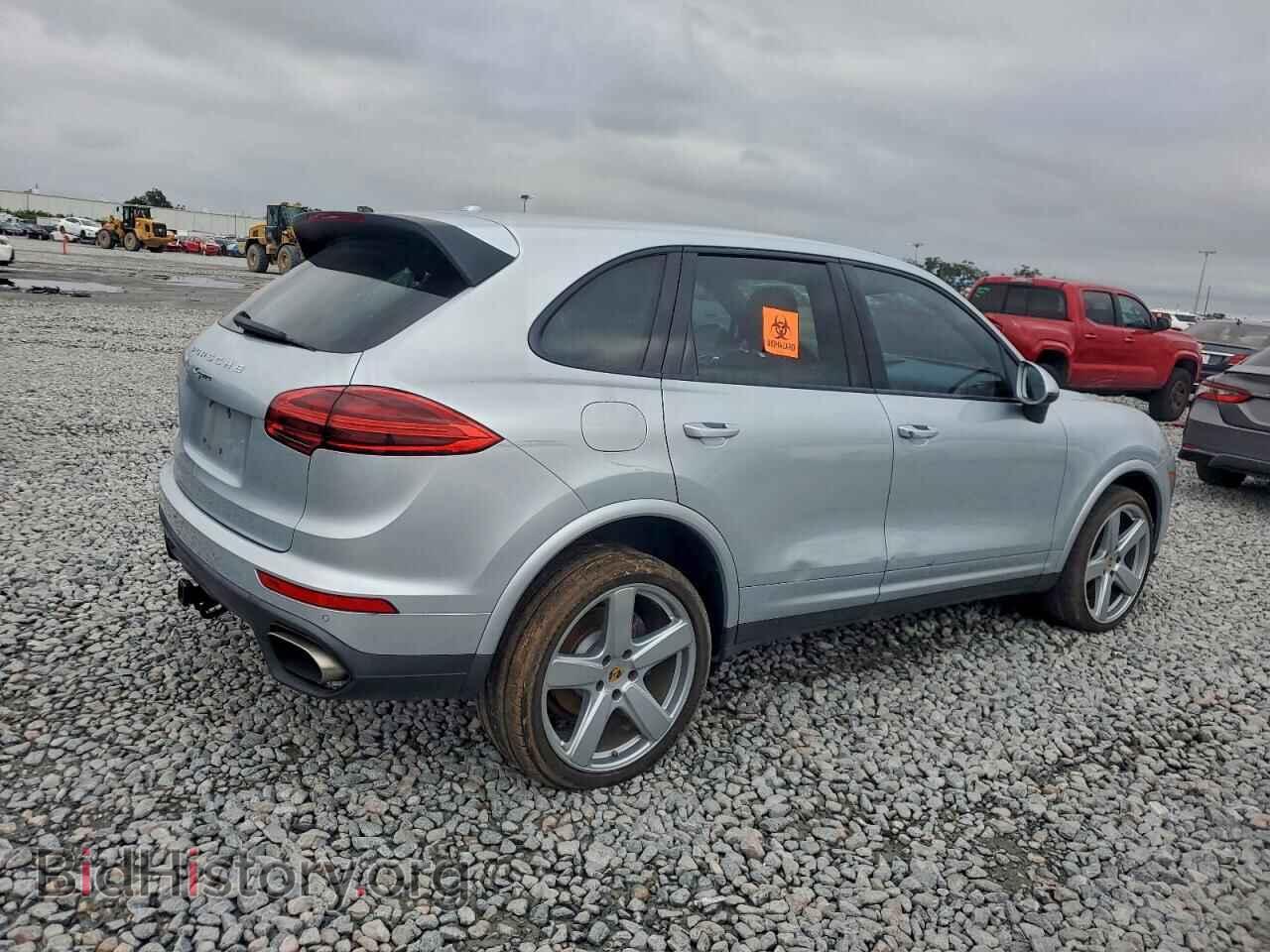 2017 PORSCHE CAYENNE - VIN: WP1AA2A26HKA85633 - Photo 3