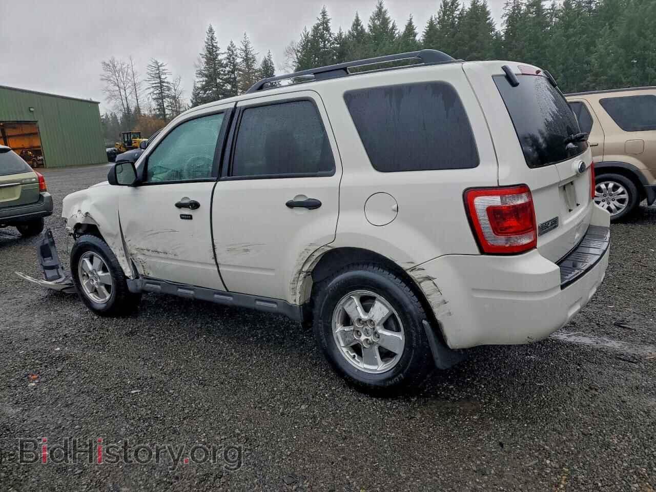2012 FORD ESCAPE - VIN: 1FMCU0D73CKB32327 - Фото 2