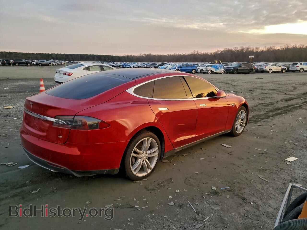 2014 TESLA MODEL S - VIN: 5YJSA1S13EFP35551 - Фото 3