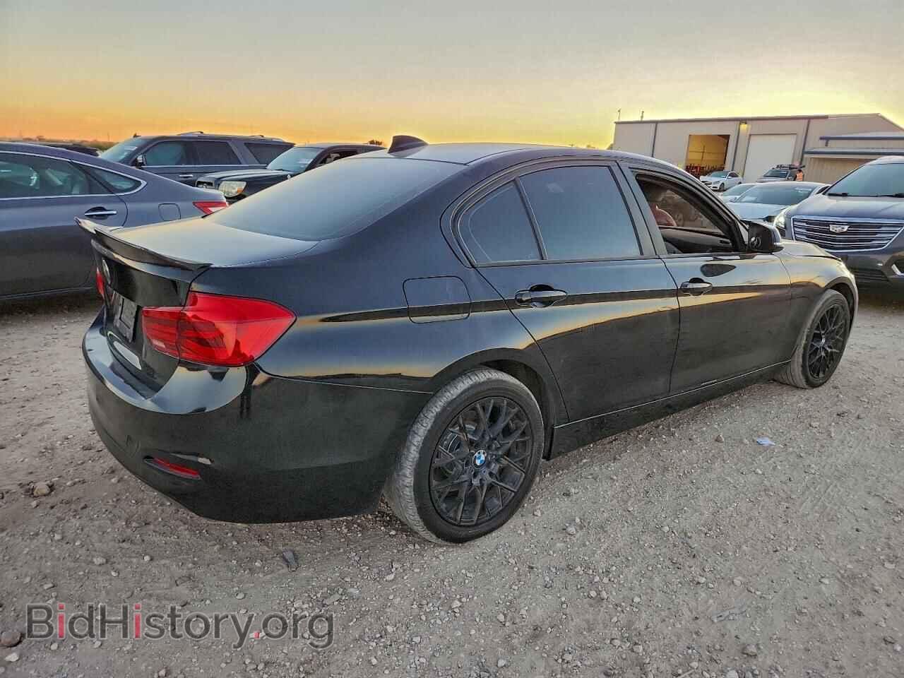 2017 BMW 3 SERIES - VIN: WBA8A9C32HK864328 - Фото 3
