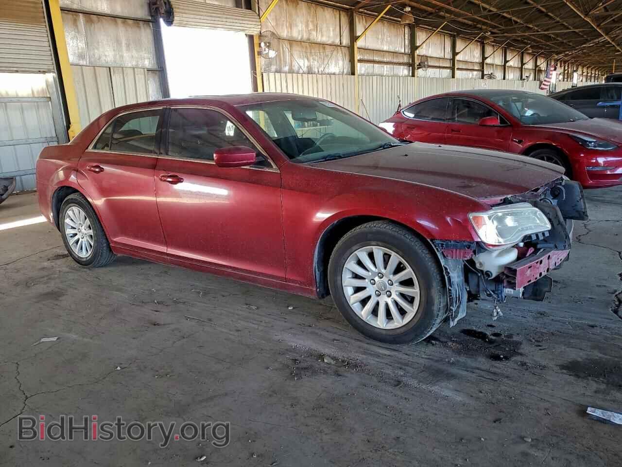 2013 CHRYSLER 300 - VIN: 2C3CCAAG0DH657277 - Фото 4