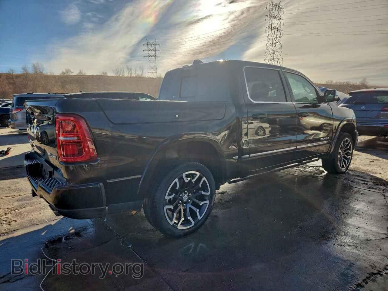 2025 RAM 1500 - VIN: 1C6SRFHP3SN596107 - Фото 3