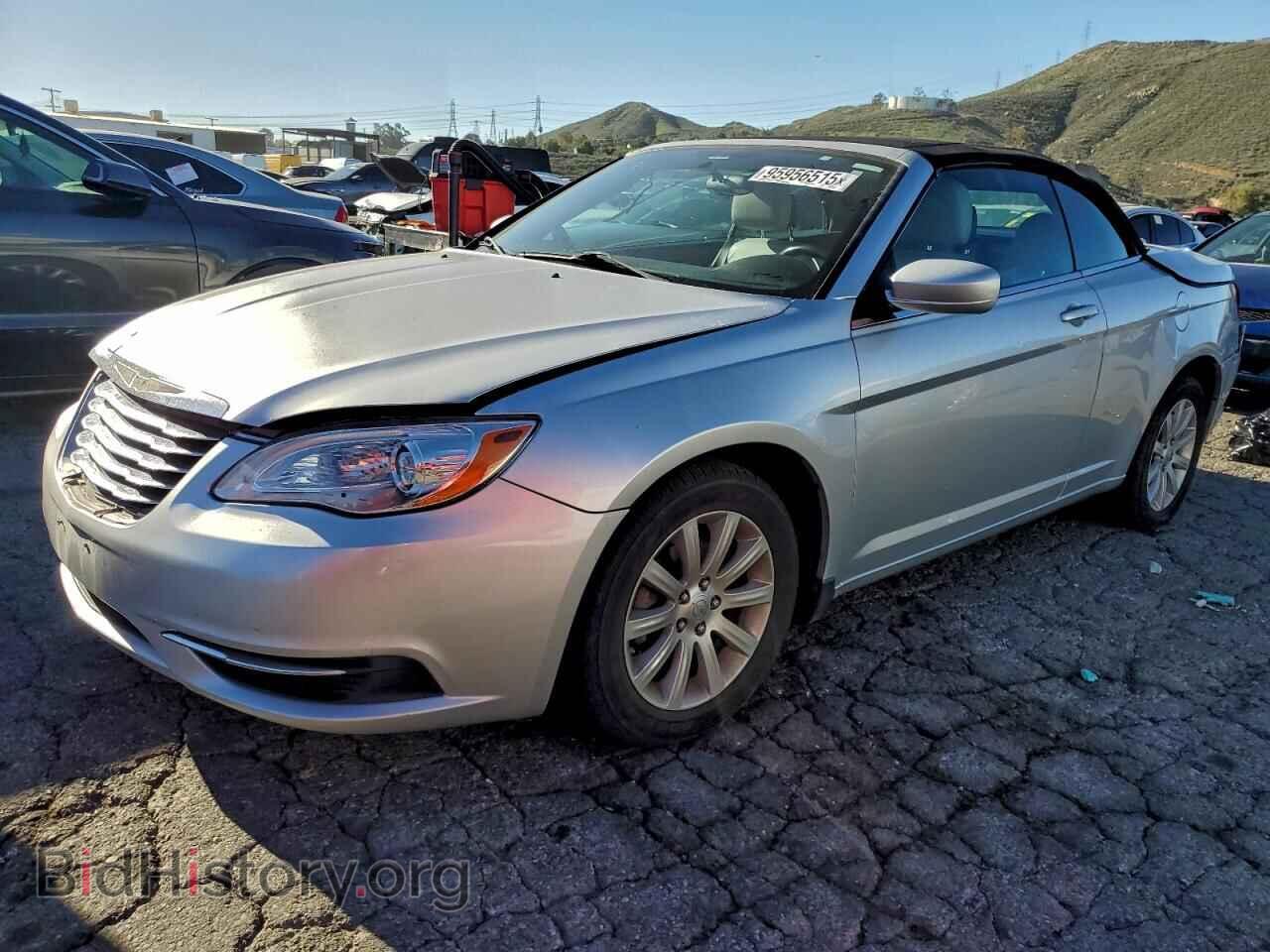 Photo 1C3BCBEB2CN215655 - CHRYSLER 200 2012