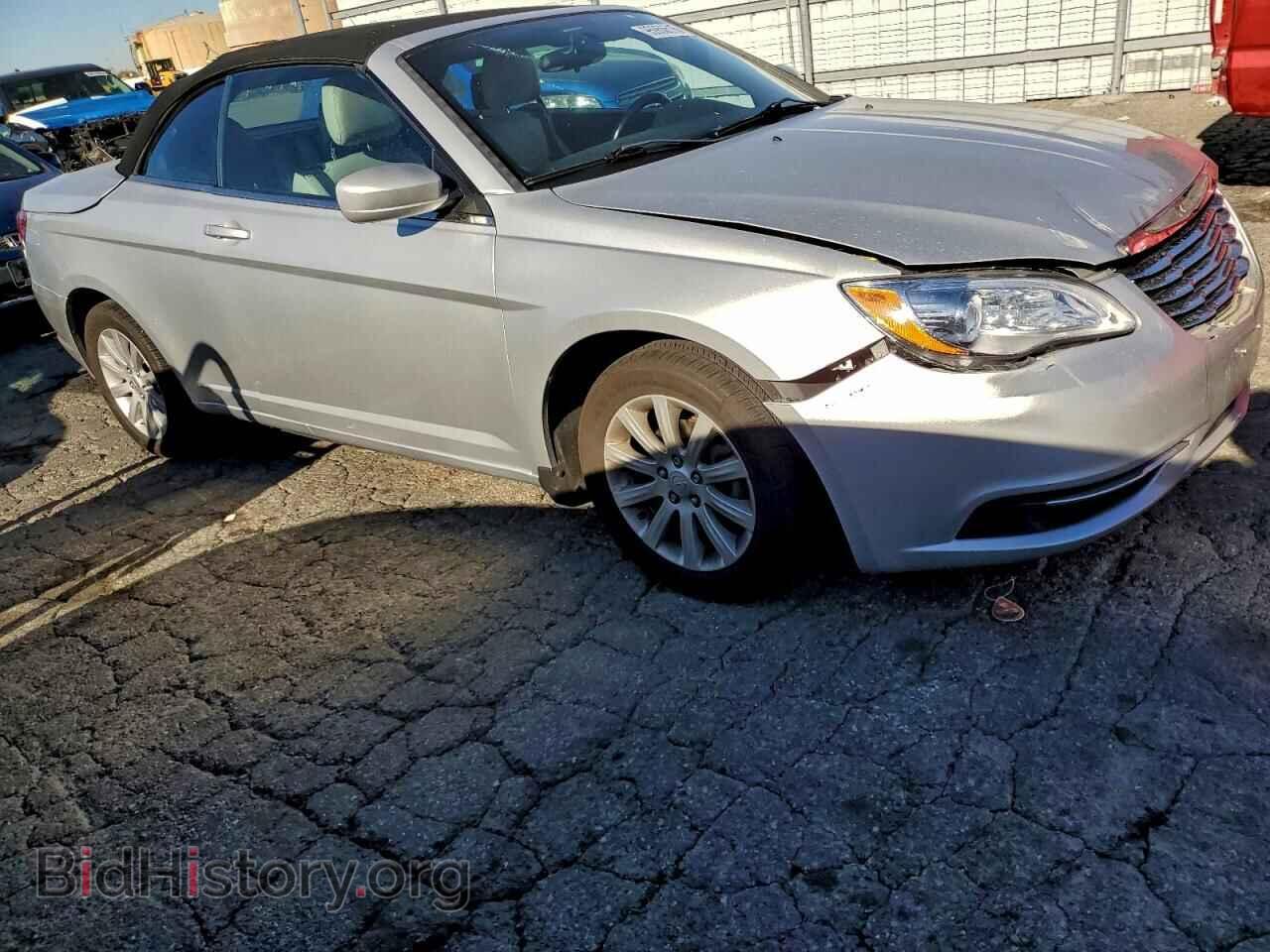 2012 CHRYSLER 200 - VIN: 1C3BCBEB2CN215655 - Photo 4