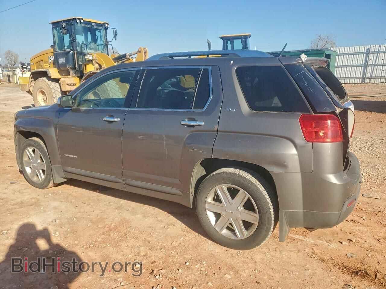 2011 GMC TERRAIN - VIN: 2CTALWEC9B6210581 - Photo 2