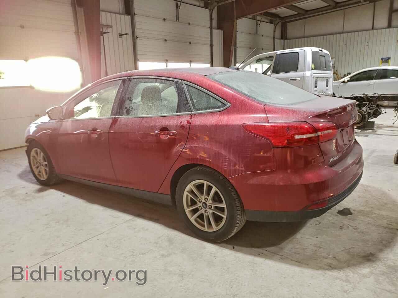 2017 FORD FOCUS - VIN: 1FADP3F27HL323114 - Фото 2