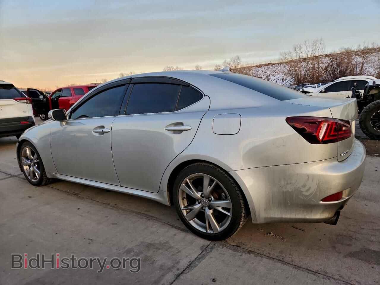 2010 LEXUS IS - VIN: JTHBF5C29A5121274 - Photo 2