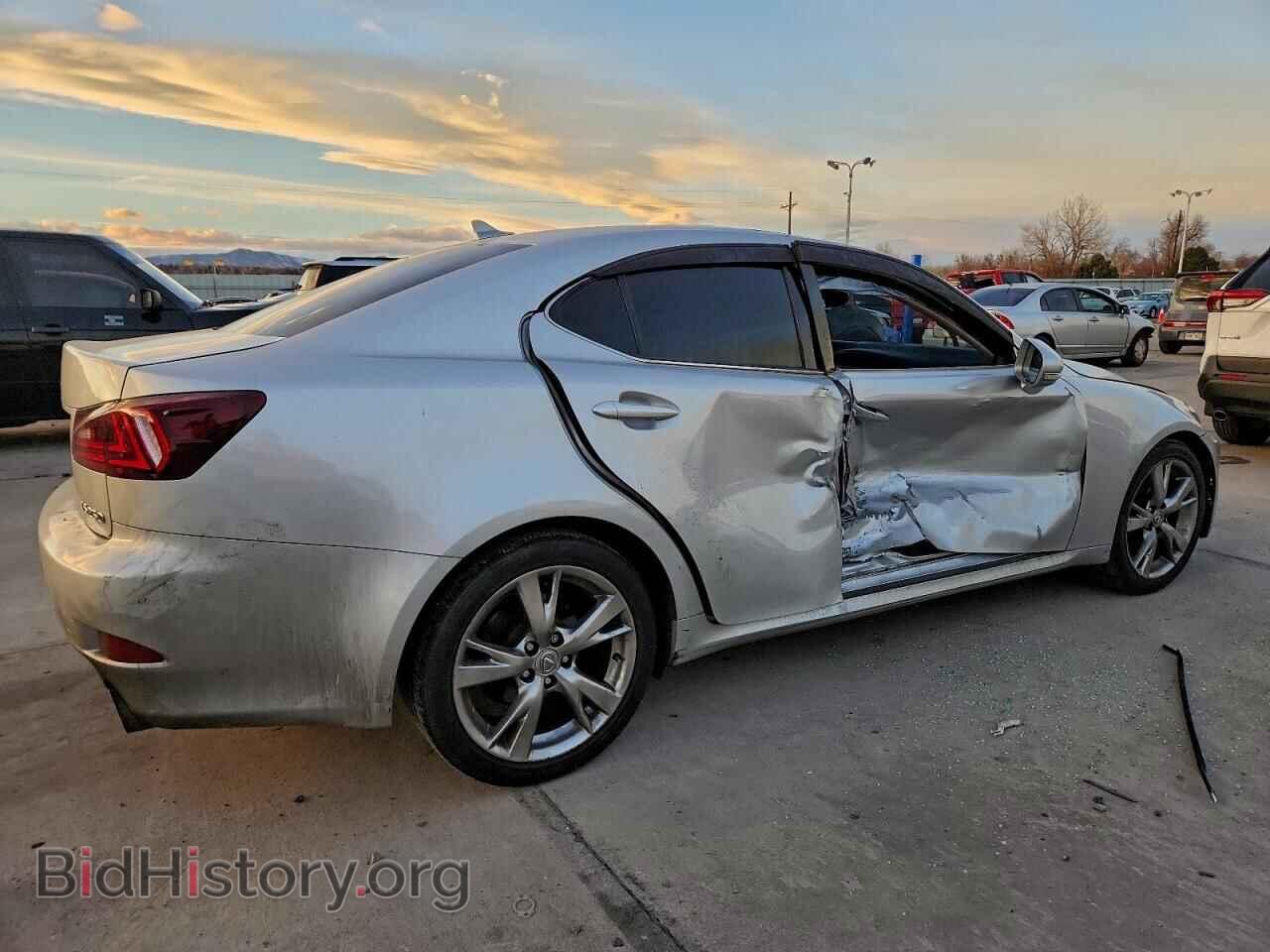 2010 LEXUS IS - VIN: JTHBF5C29A5121274 - Photo 3