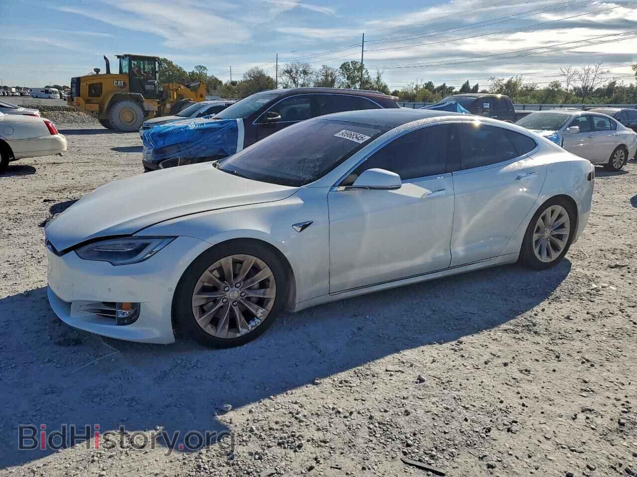 Photo 5YJSA1E20LF372708 - TESLA MODEL S 2020