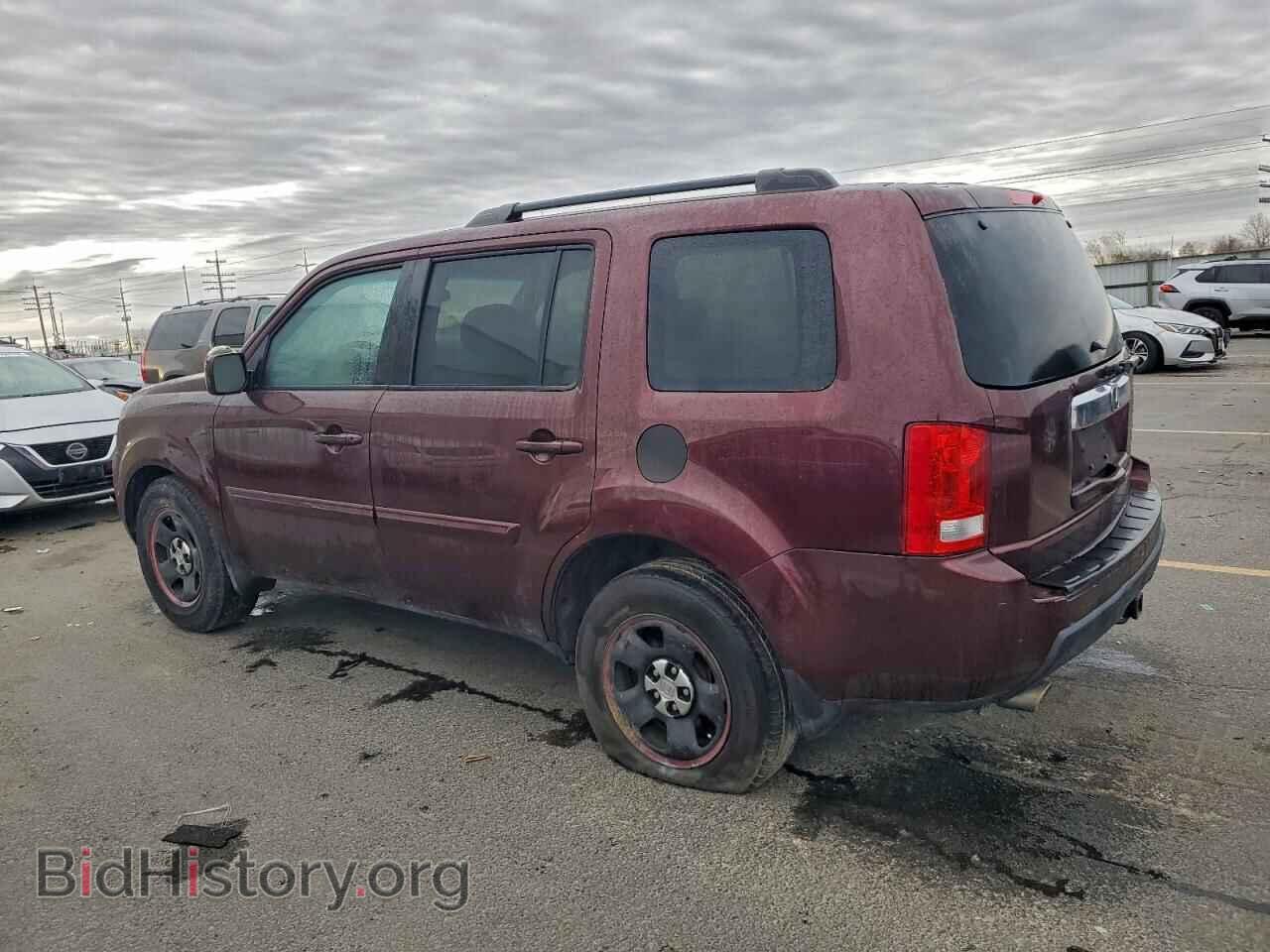 2011 HONDA PILOT - VIN: 5FNYF3H44BB024607 - Photo 2