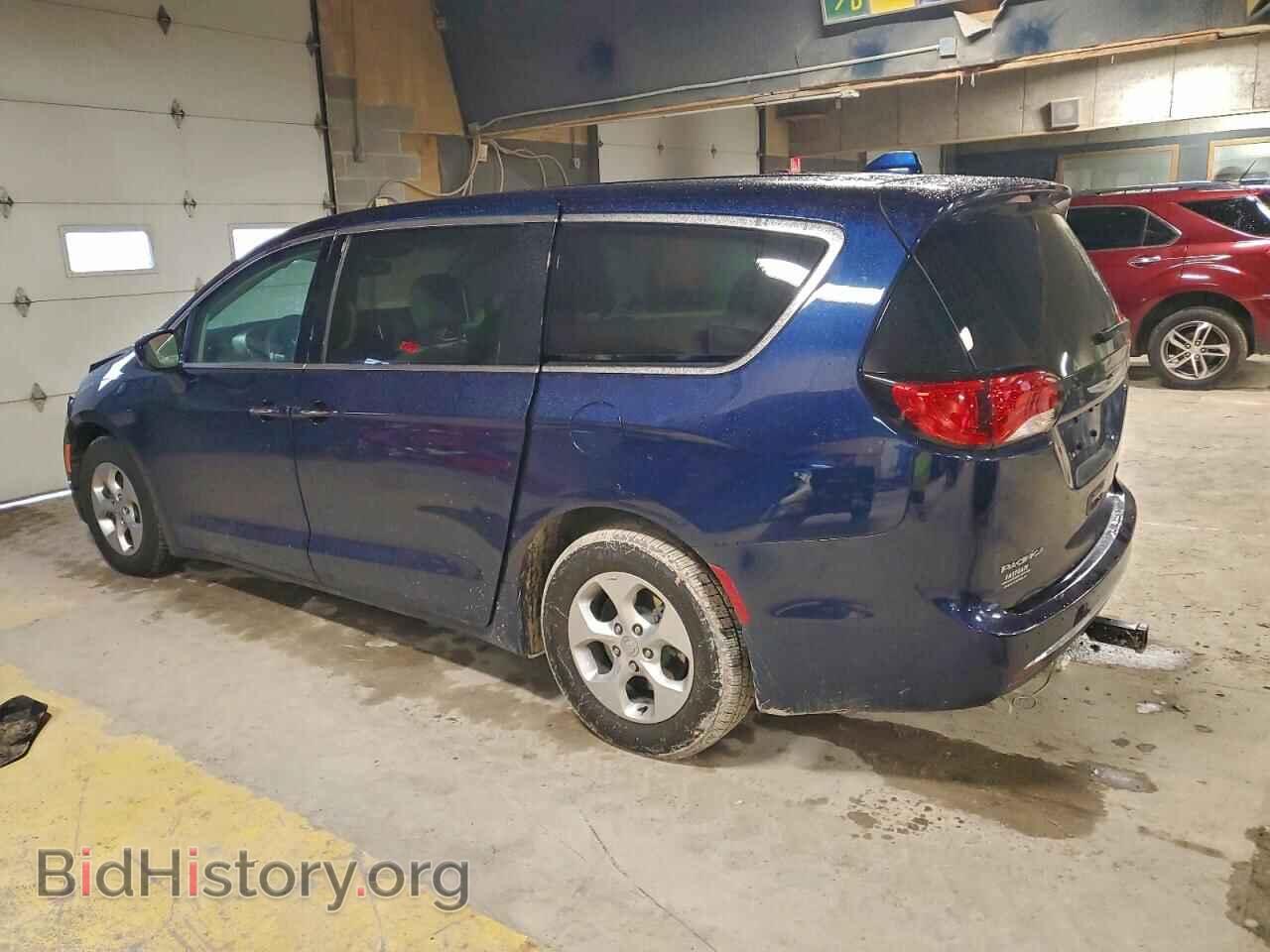 2018 CHRYSLER PACIFICA - VIN: 2C4RC1H74JR230590 - Фото 2
