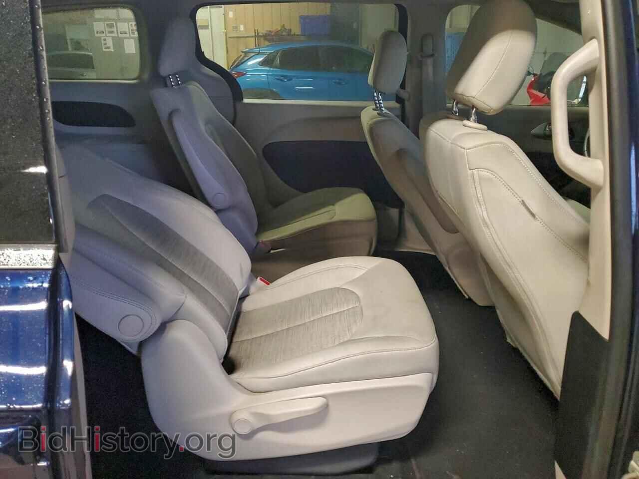 2018 CHRYSLER PACIFICA - VIN: 2C4RC1H74JR230590 - Фото 11