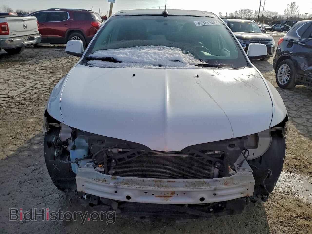 2011 LINCOLN MKX - VIN: 2LMDJ8JK9BBJ08325 - Photo 5
