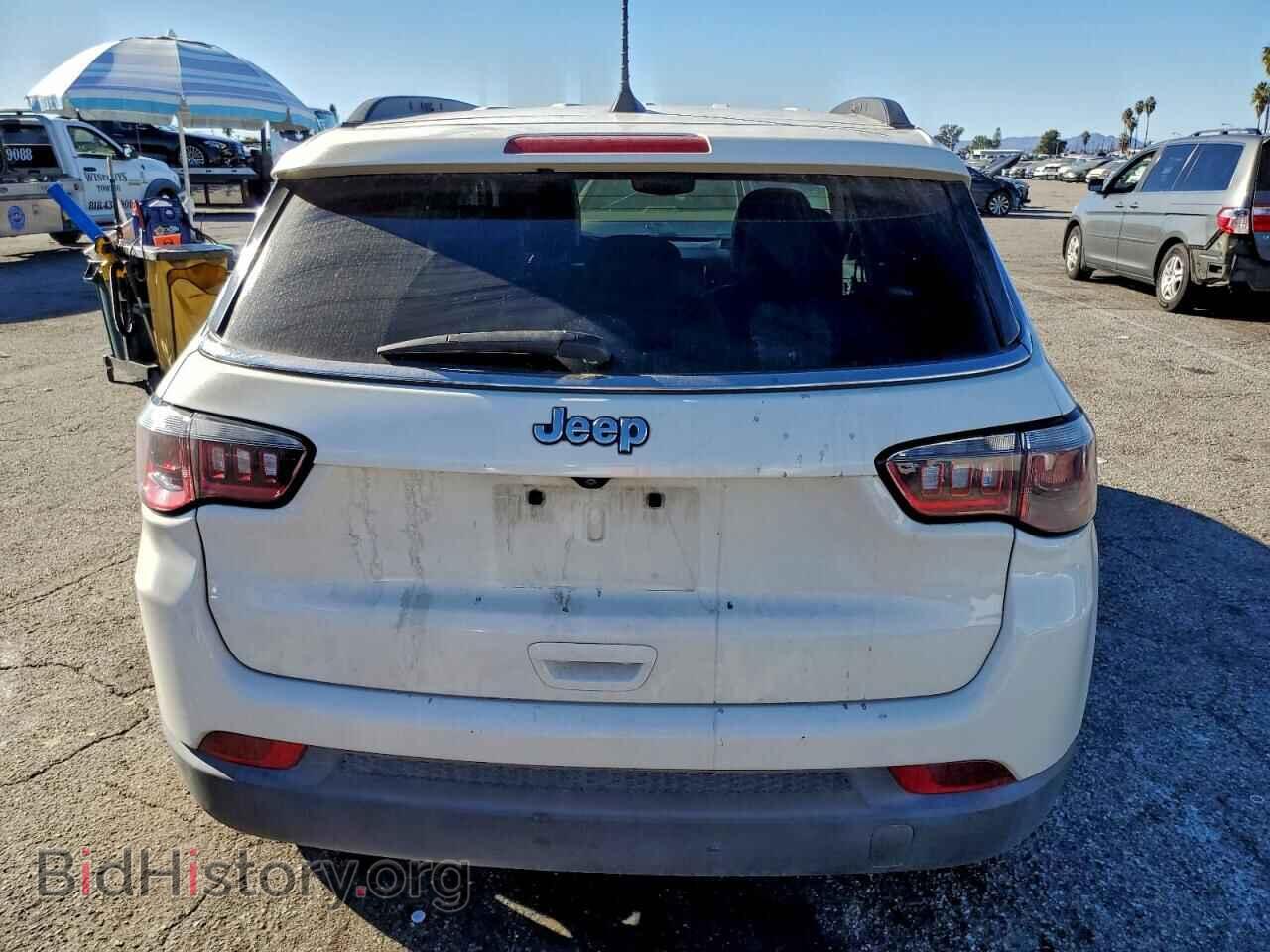 2019 JEEP COMPASS - VIN: 3C4NJCBB1KT746191 - Фото 6
