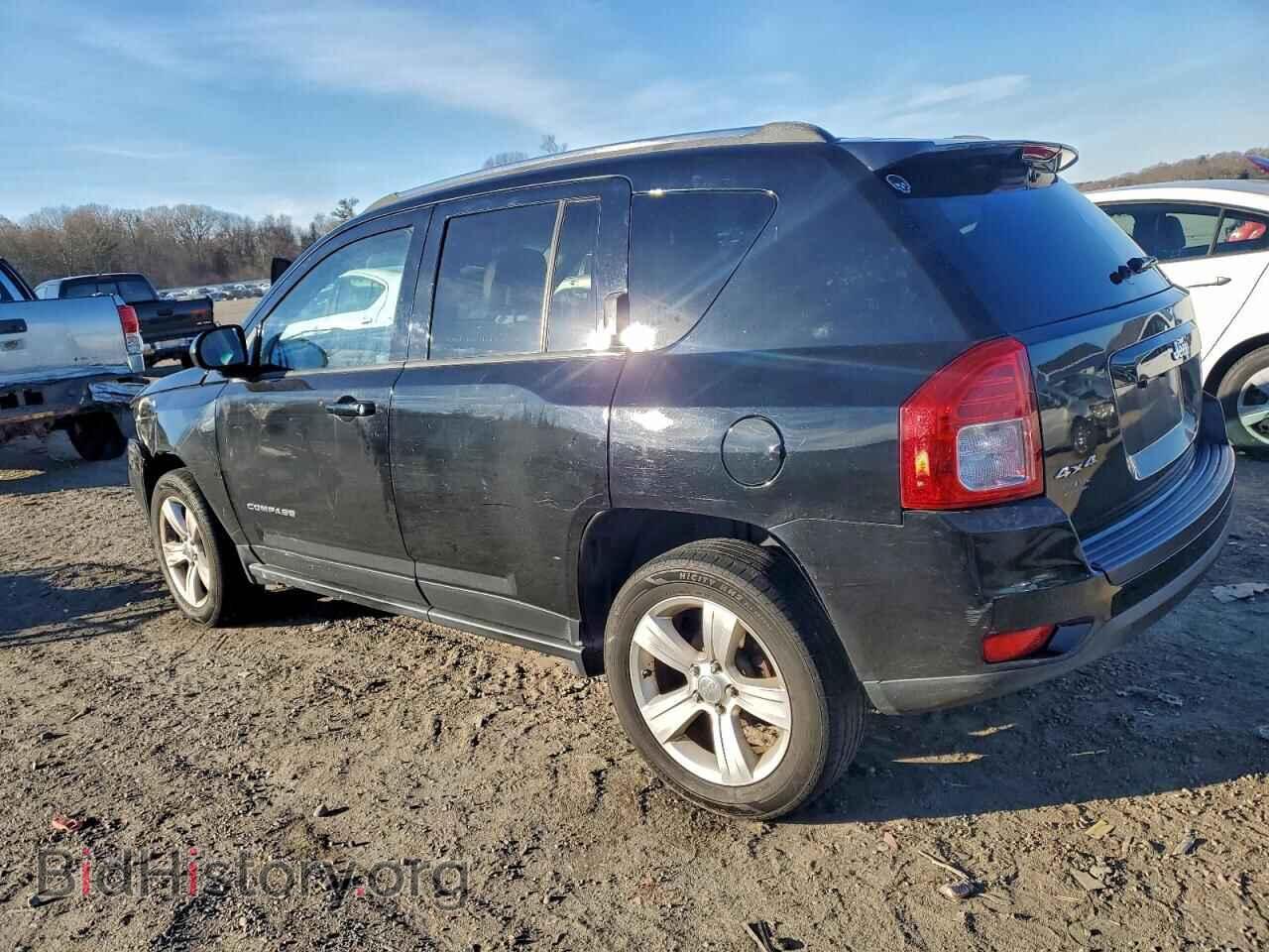 2012 JEEP COMPASS - VIN: 1C4NJDBBXCD616164 - Photo 2