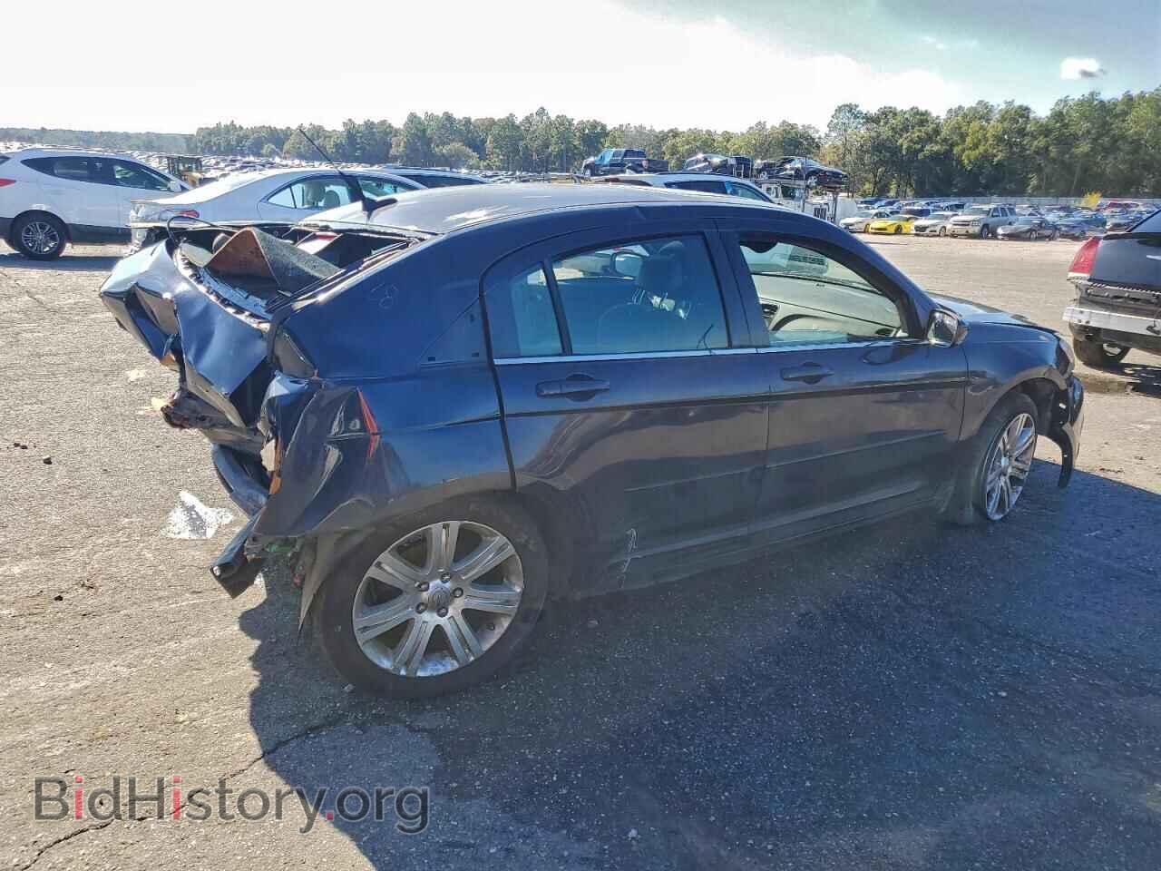 2011 CHRYSLER 200 - VIN: 1C3BC1FG8BN553354 - Фото 3