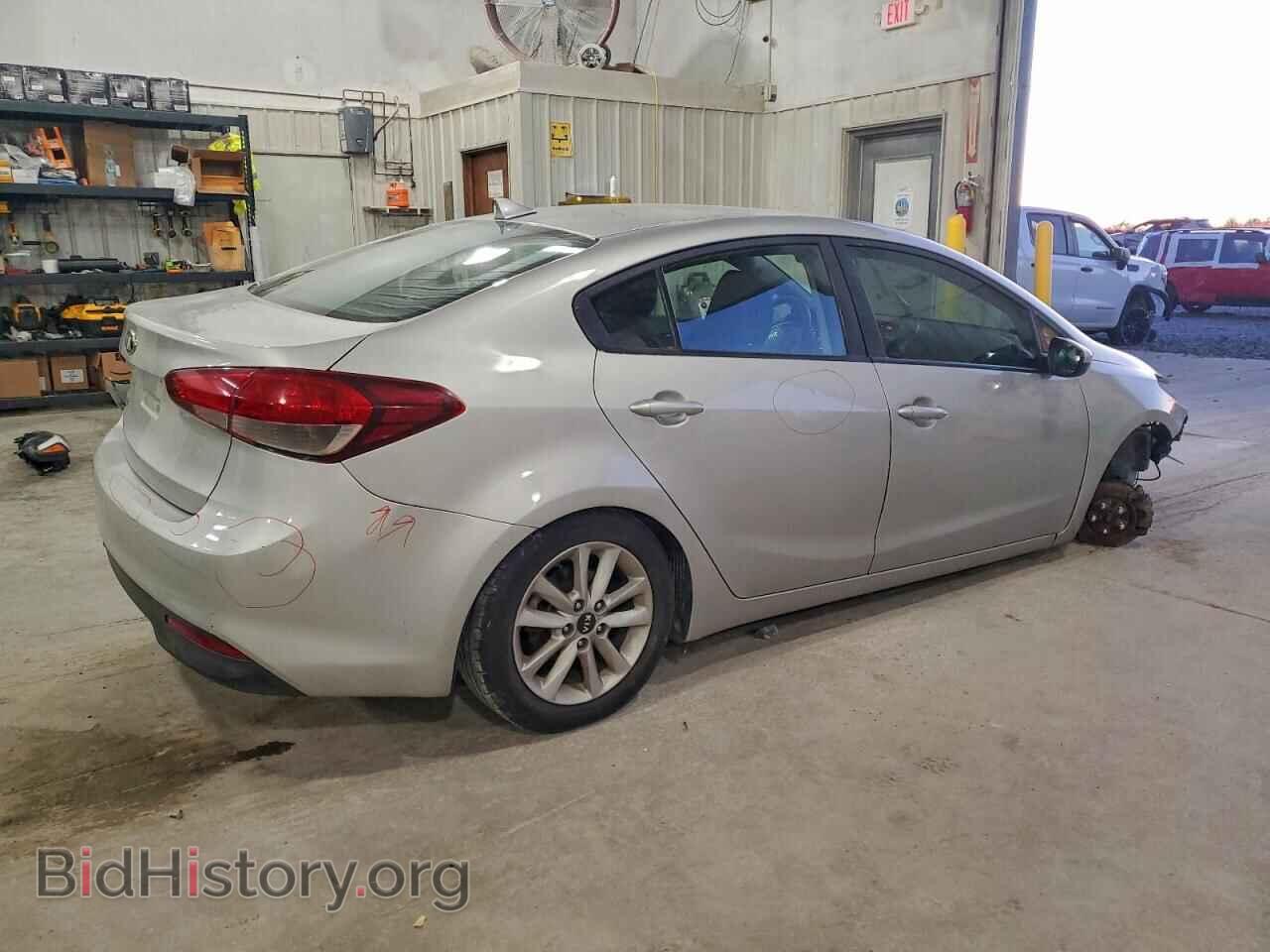 2017 KIA FORTE - VIN: 3KPFL4A71HE009166 - Фото 3