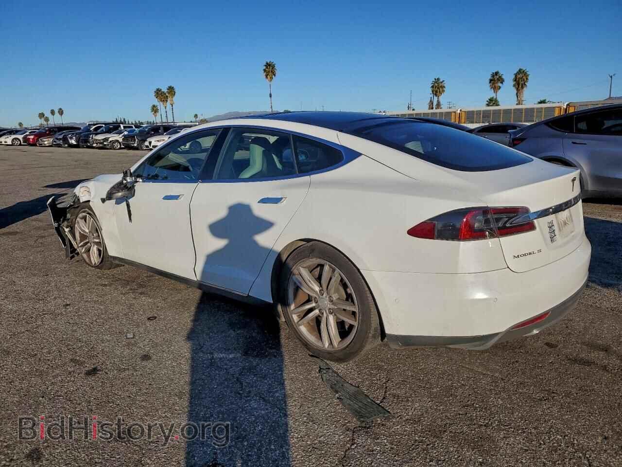 2015 TESLA MODEL S - VIN: 5YJSA1S22FF090501 - Photo 2