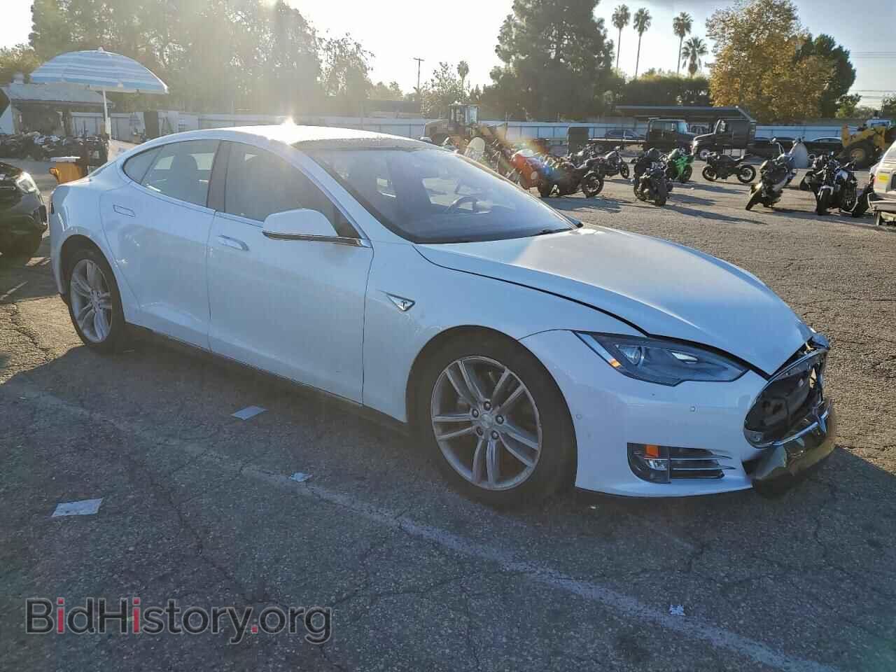2015 TESLA MODEL S - VIN: 5YJSA1S22FF090501 - Photo 4