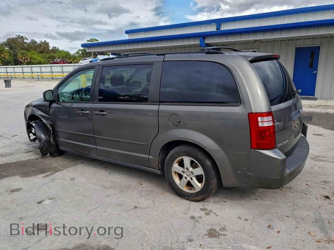 2010 DODGE CARAVAN - VIN: 2D4RN3D18AR363802 - Photo 2