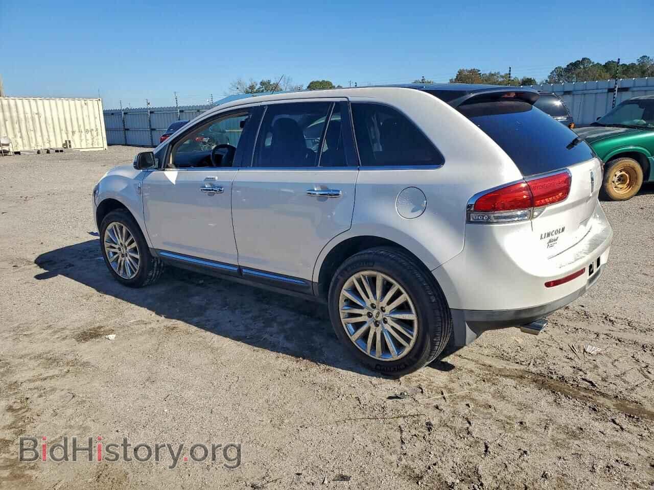 2012 LINCOLN MKX - VIN: 2LMDJ6JK7CBL02227 - Photo 2