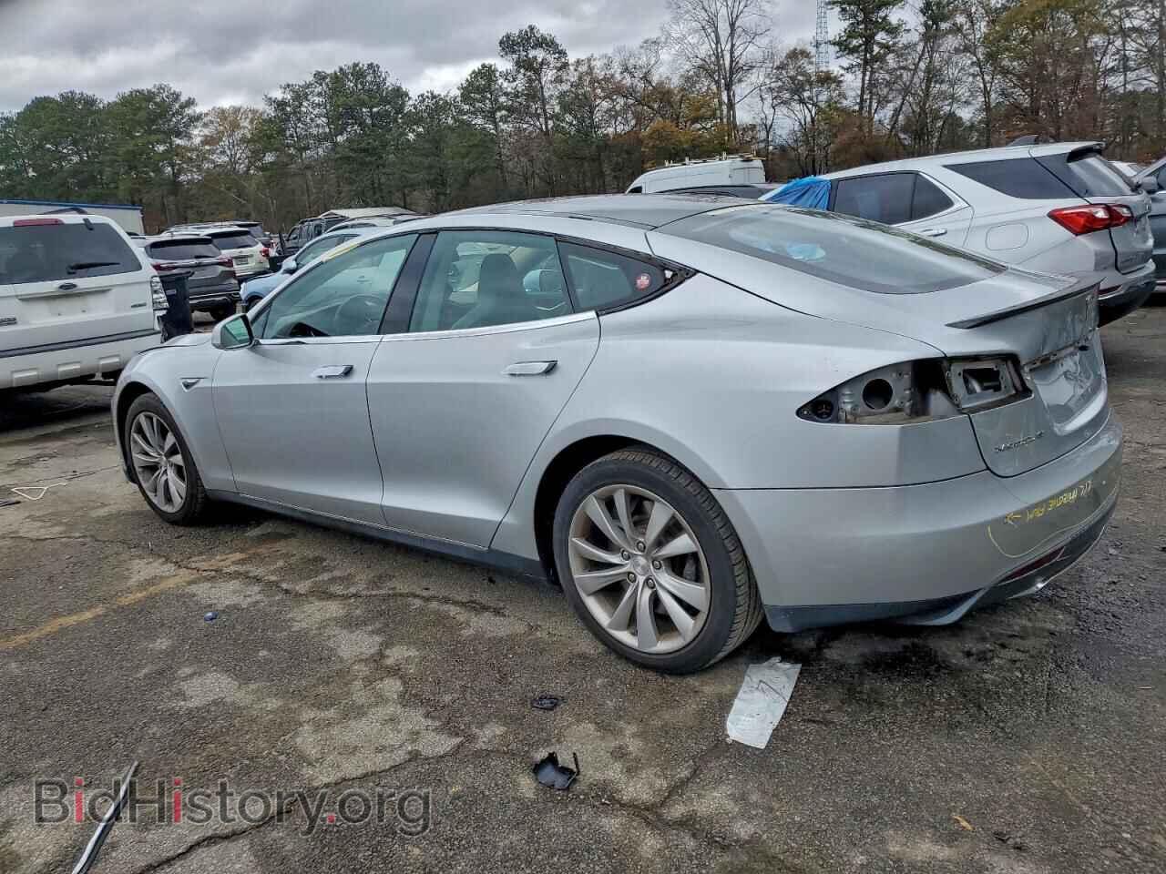2014 TESLA MODEL S - VIN: 5YJSA1H15EFP32349 - Фото 2