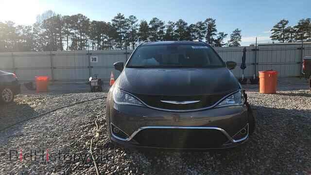 2018 CHRYSLER PACIFICA - VIN: 2C4RC1BG7JR100960 - Фото 13