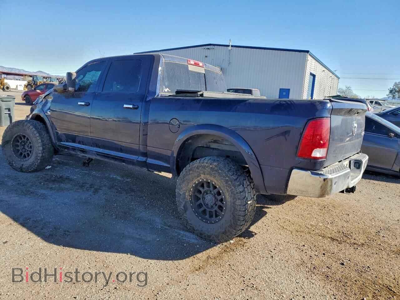 2017 RAM All Models - VIN: 3C6UR5DL0HG578588 - Photo 2