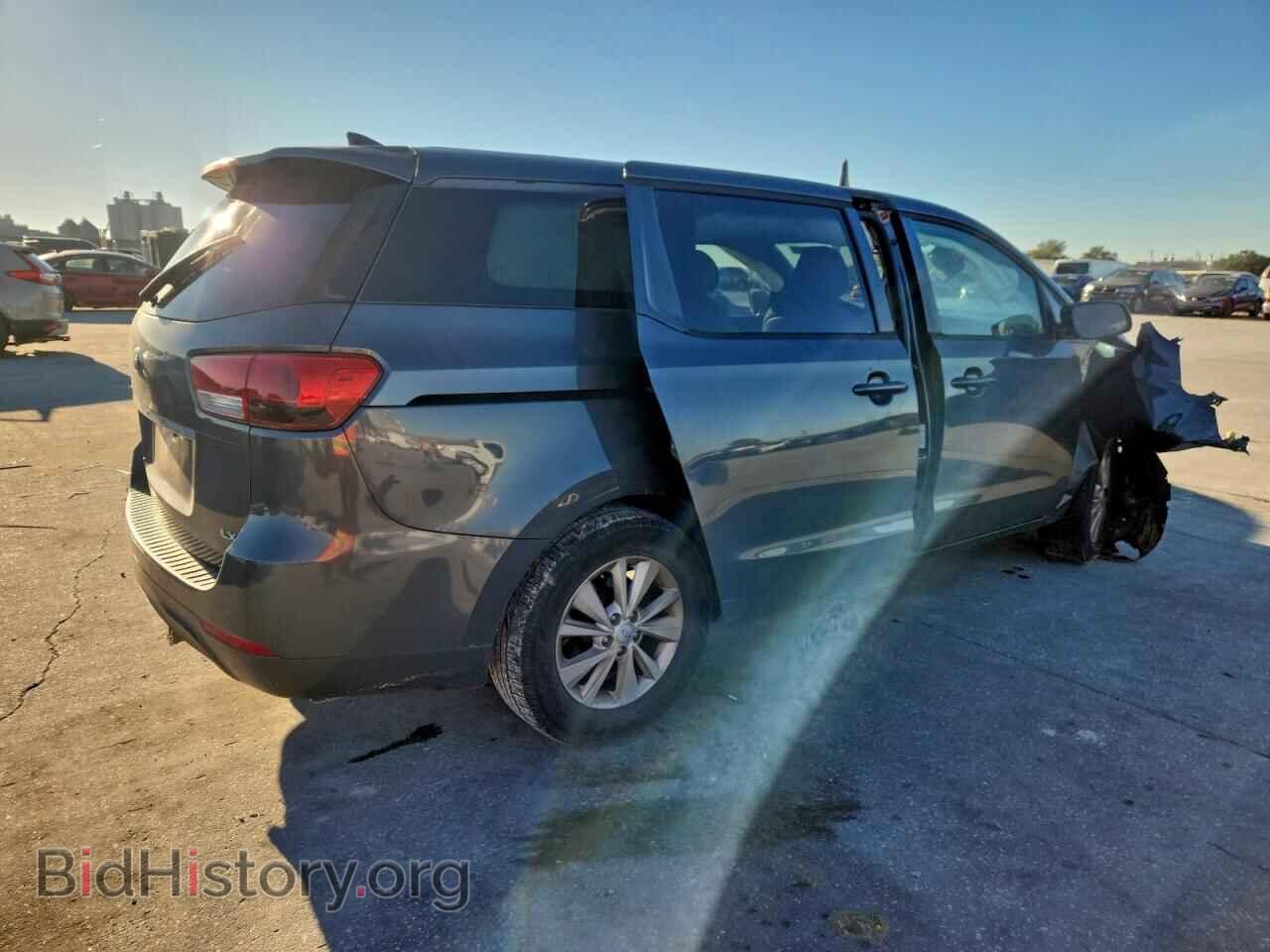 2017 KIA All Models - VIN: KNDMB5C10H6236055 - Фото 3