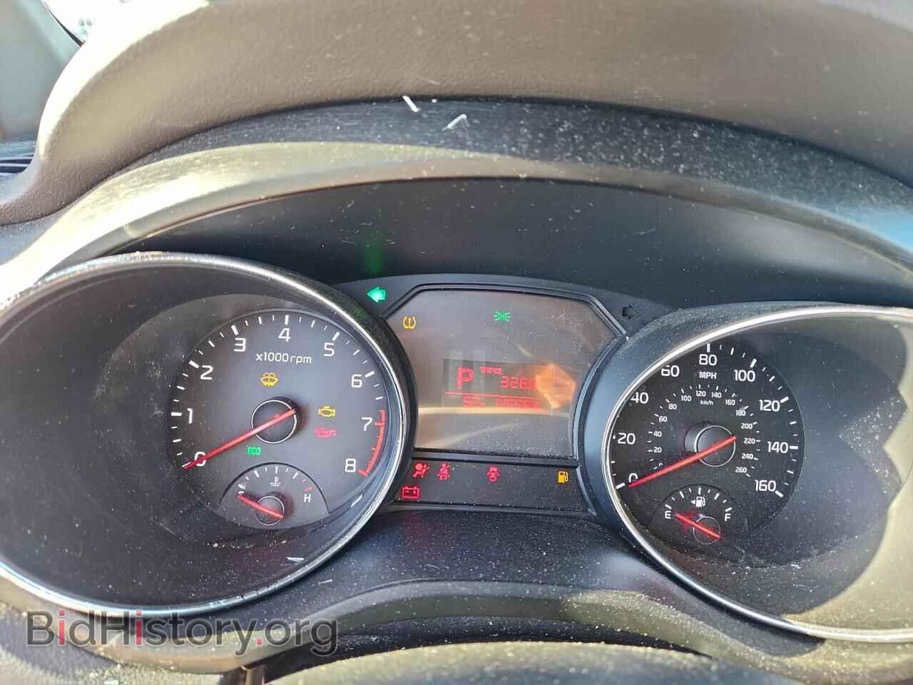 2017 KIA All Models - VIN: KNDMB5C10H6236055 - Фото 9
