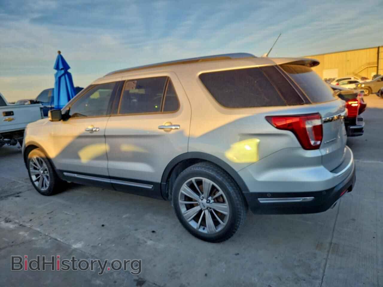 2018 FORD EXPLORER - VIN: 1FM5K7FH6JGB55081 - Photo 2