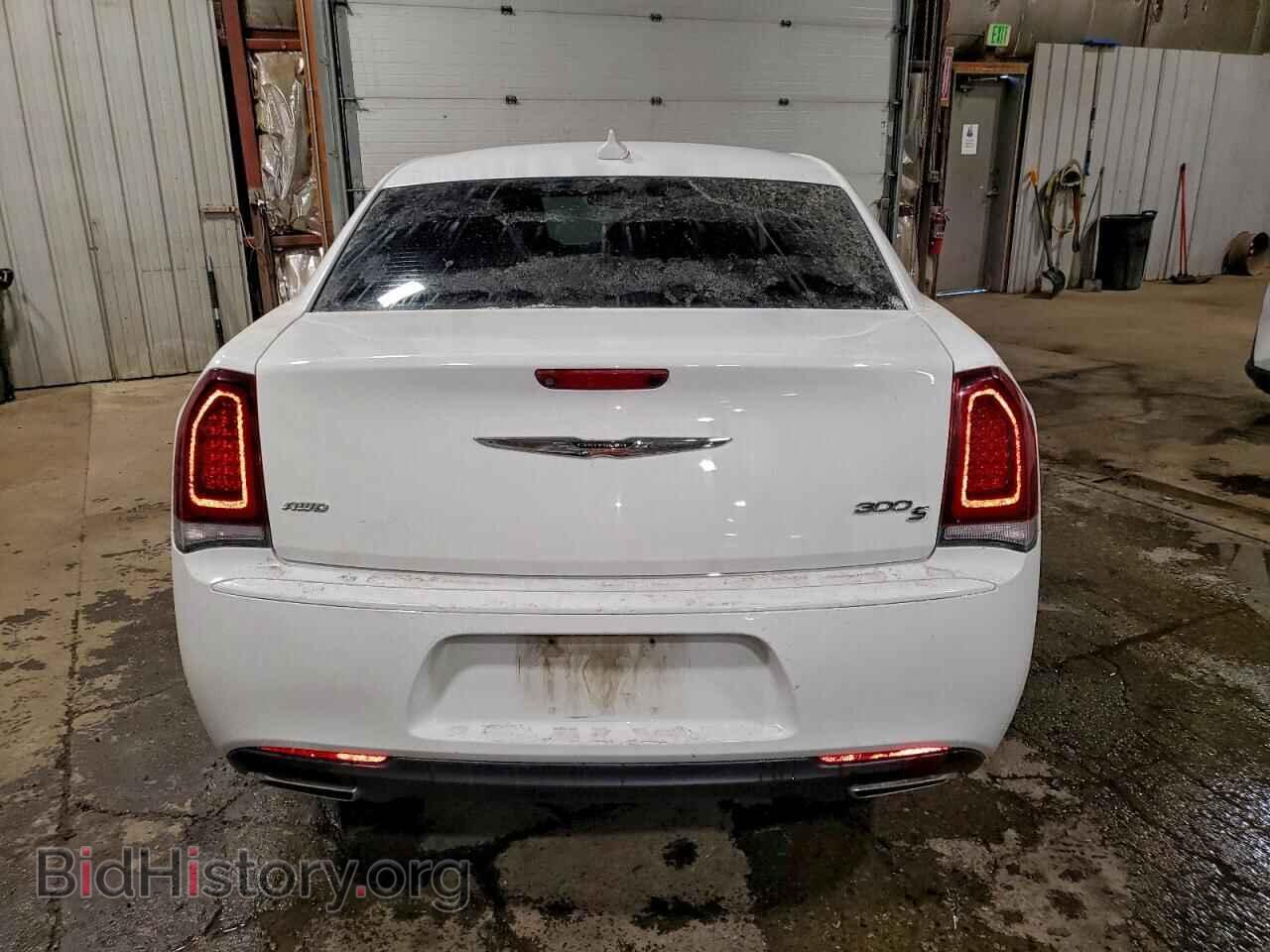 2019 CHRYSLER 300 - VIN: 2C3CCAGG8KH682528 - Photo 6