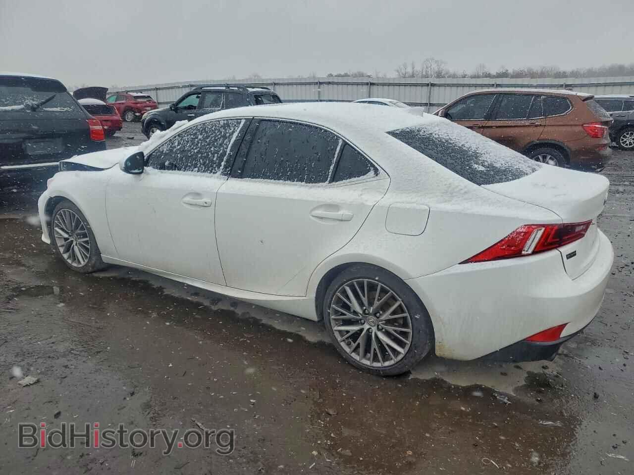 2014 LEXUS IS - VIN: JTHCF1D28E5007140 - Photo 2