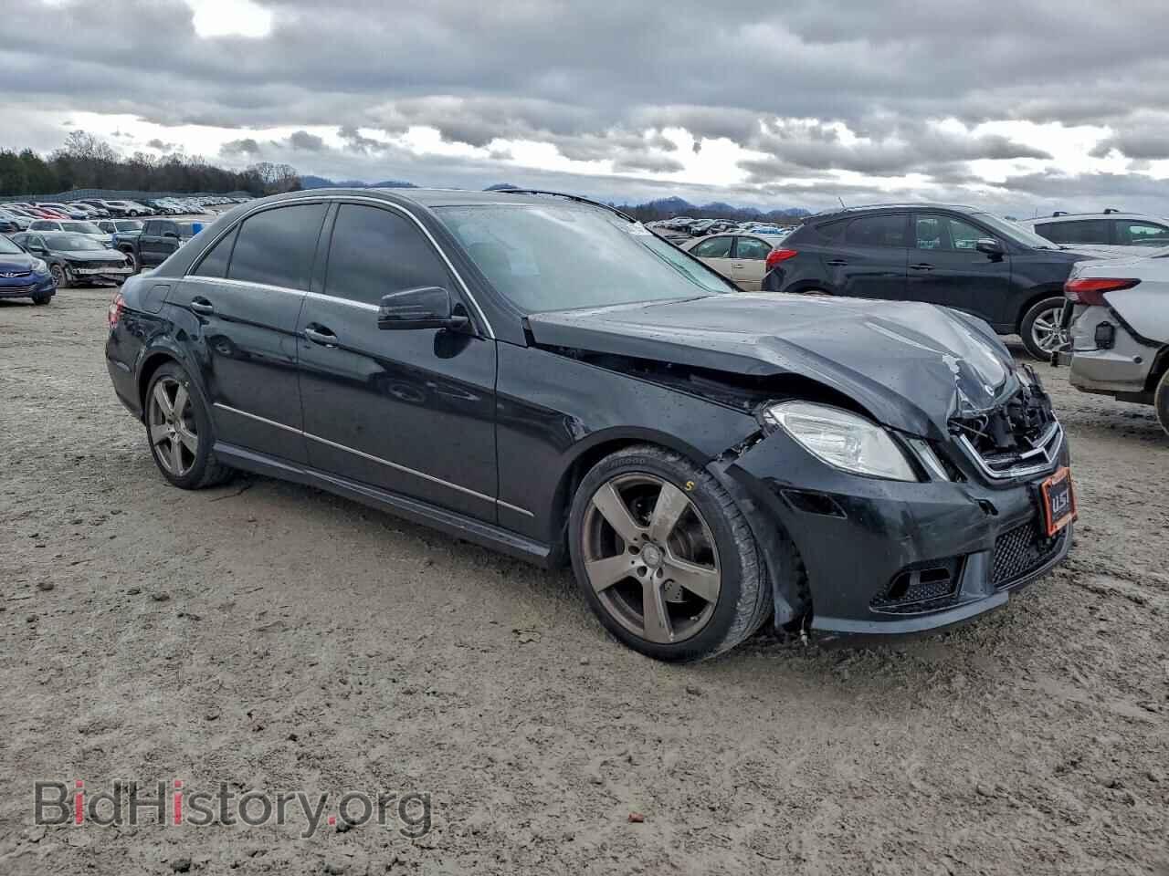 2011 MERCEDES-BENZ E-CLASS - VIN: WDDHF5GB4BA369842 - Фото 4