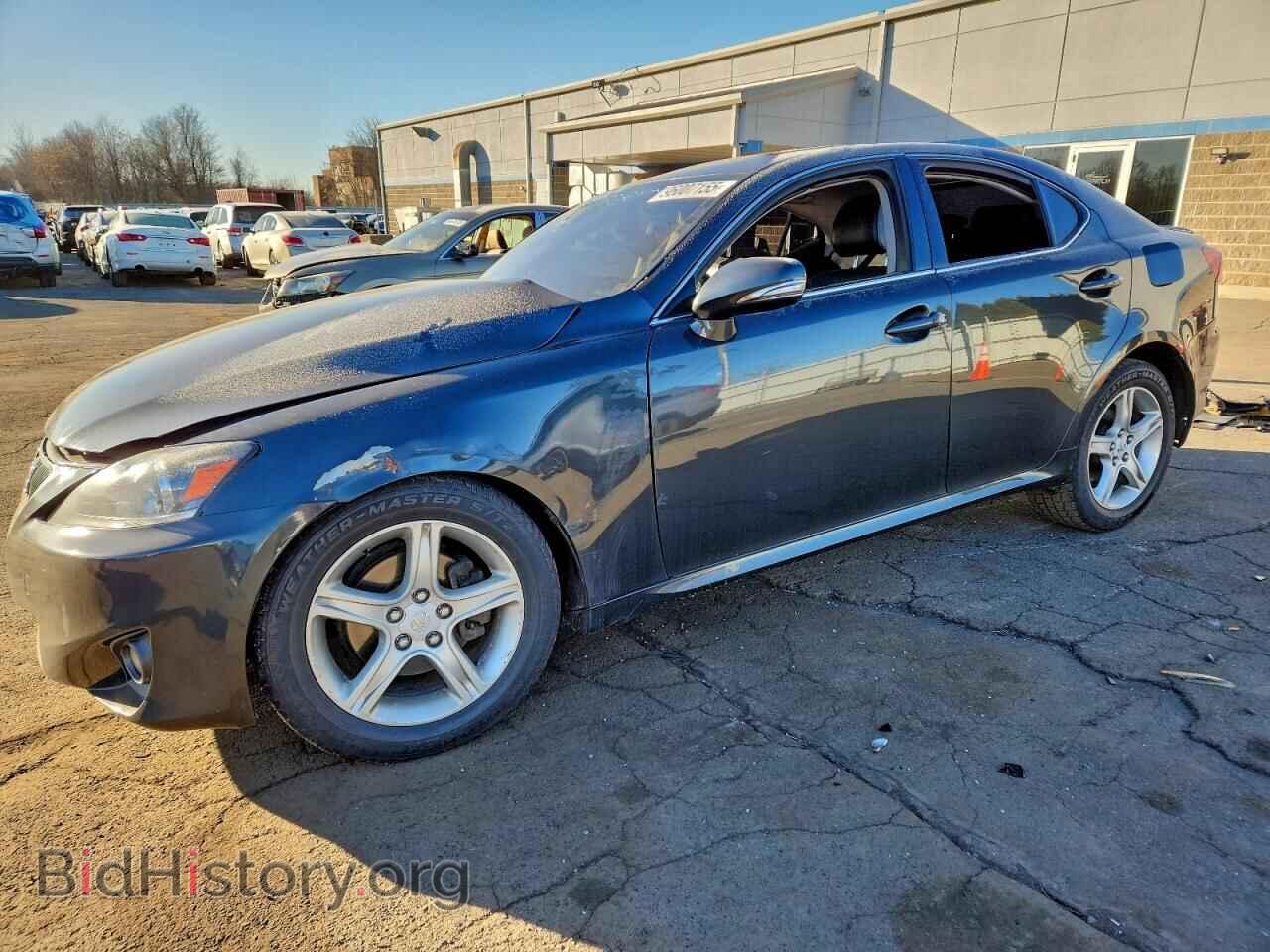 Photo JTHCF5C29B5046758 - LEXUS IS 2011