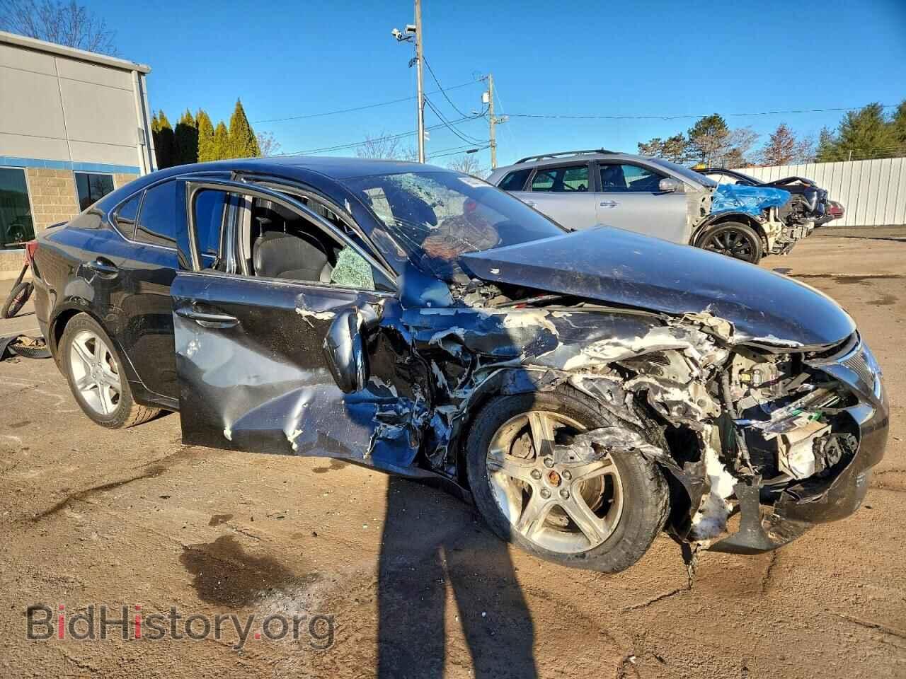 2011 LEXUS IS - VIN: JTHCF5C29B5046758 - Photo 4