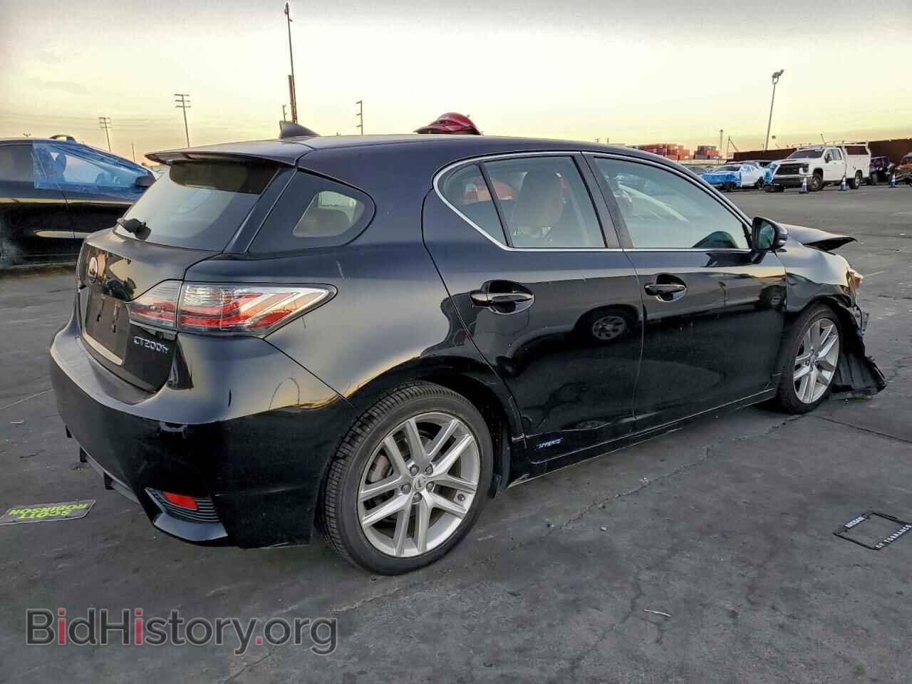 2014 LEXUS CT 200 - VIN: JTHKD5BH8E2175507 - Photo 3