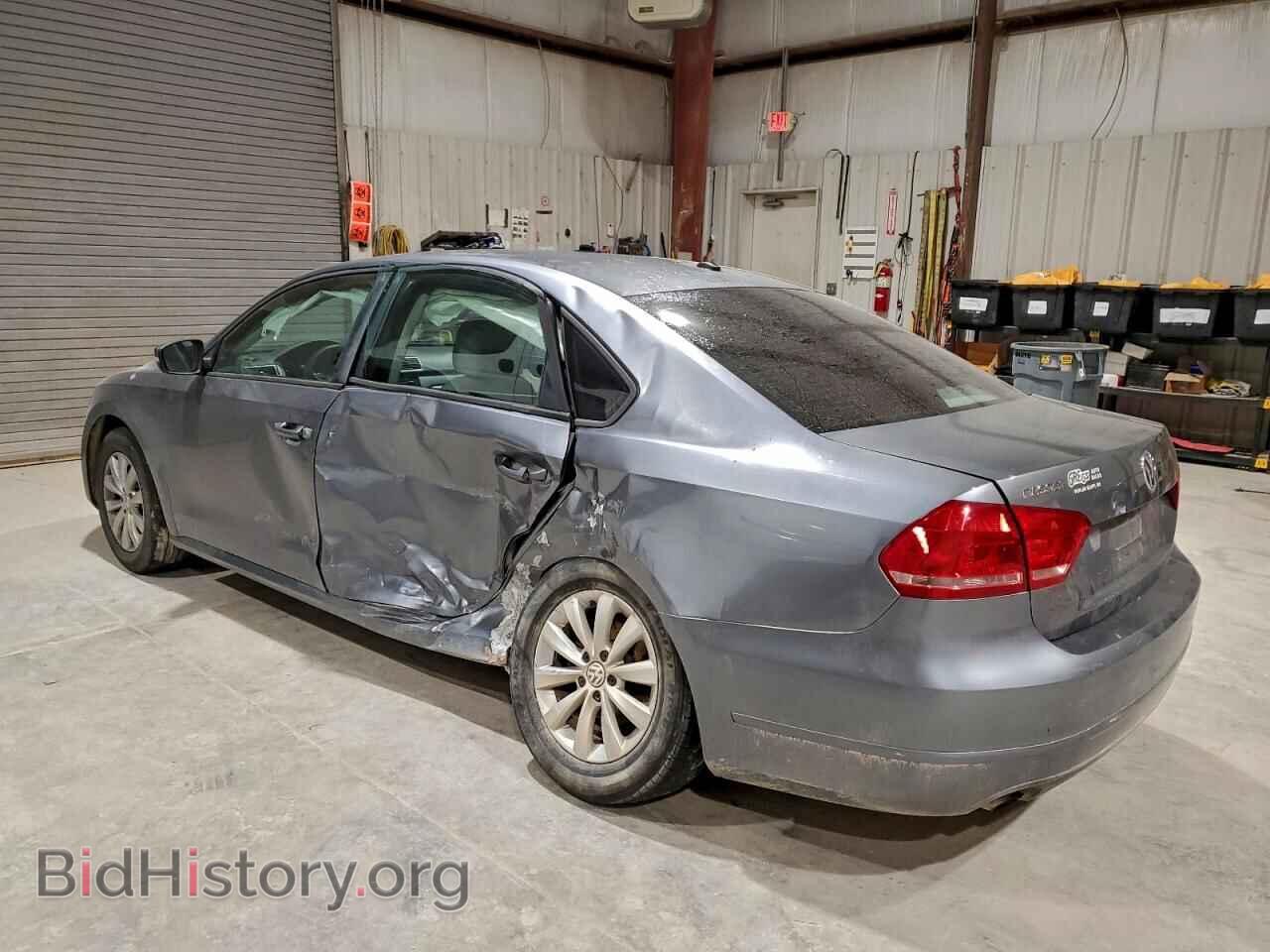 2013 VOLKSWAGEN PASSAT - VIN: 1VWAH7A30DC112913 - Фото 2