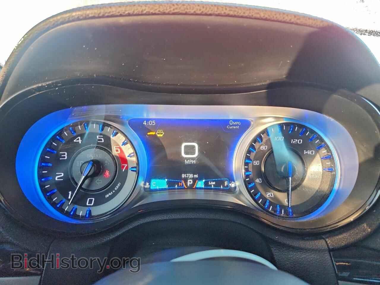 2016 CHRYSLER 300 - VIN: 2C3CCABT1GH295055 - Фото 9
