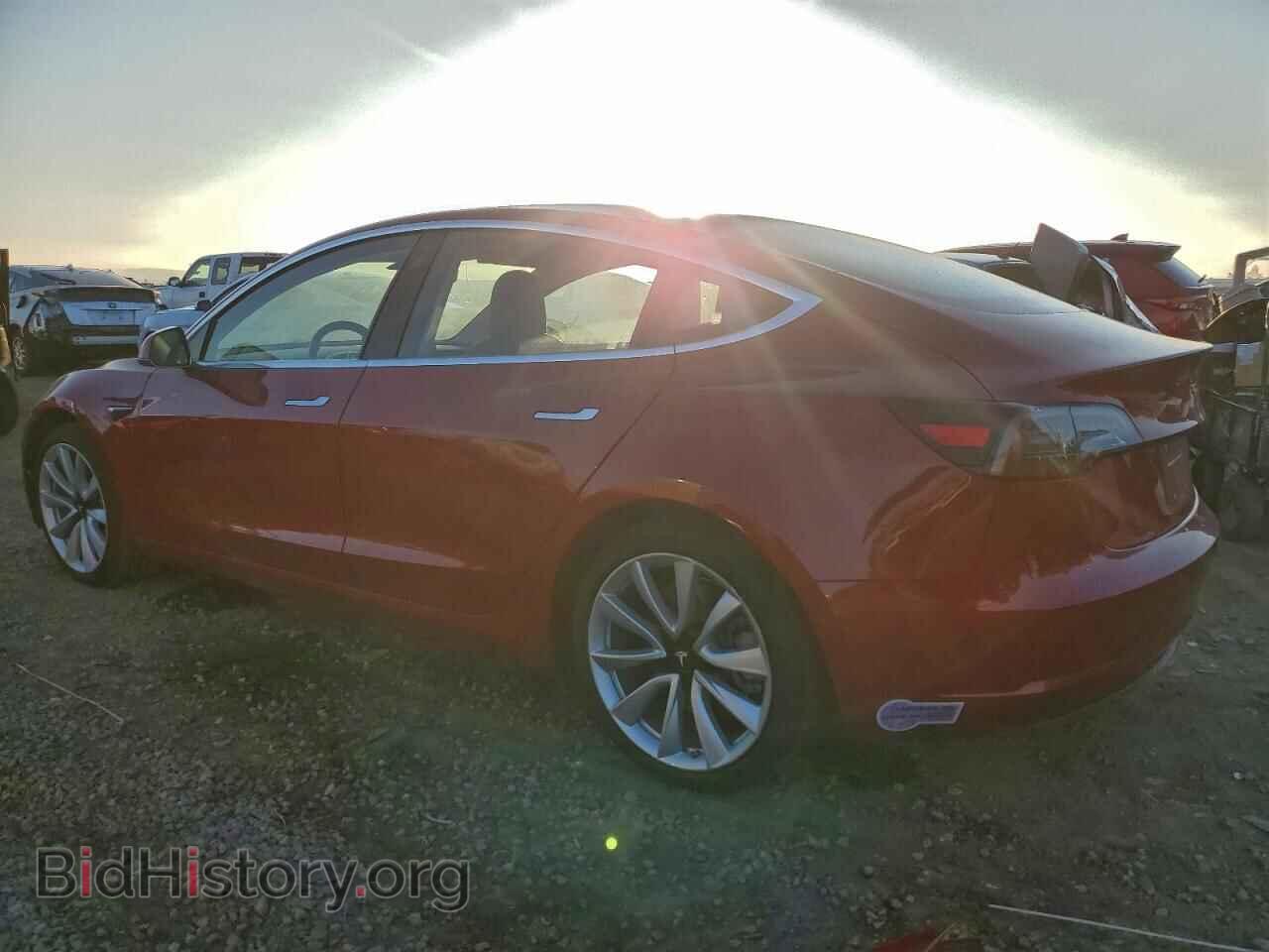 2018 TESLA MODEL 3 - VIN: 5YJ3E1EA7JF052511 - Фото 2