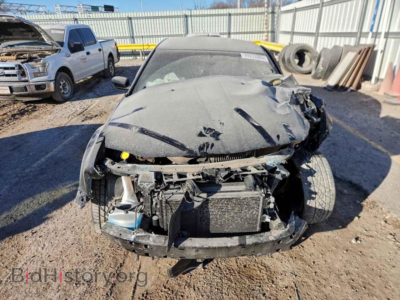 2019 CHRYSLER 300 - VIN: 2C3CCABG1KH758176 - Фото 5