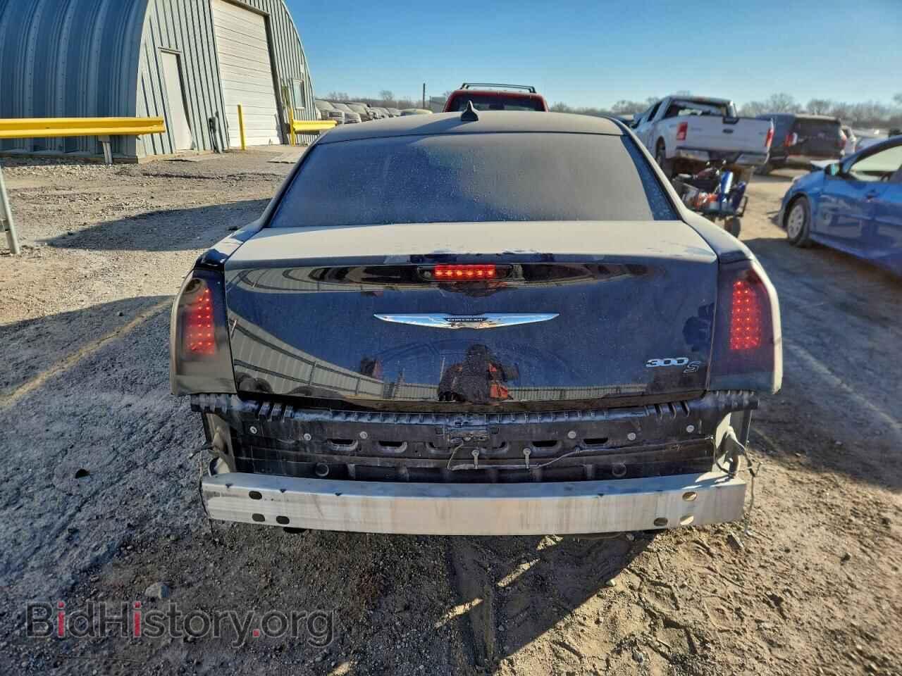 2019 CHRYSLER 300 - VIN: 2C3CCABG1KH758176 - Фото 6
