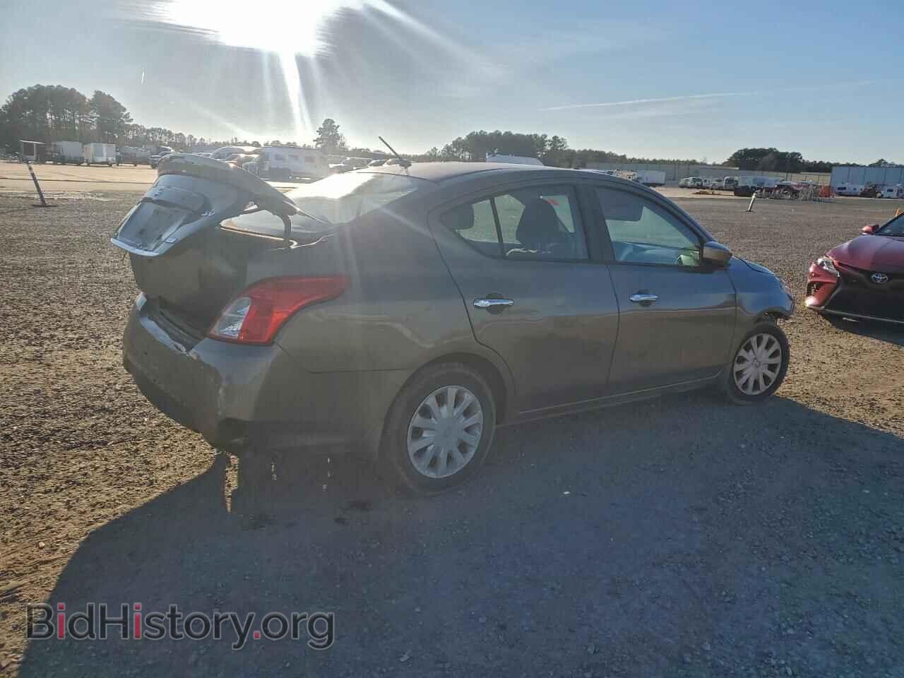 2016 NISSAN VERSA - VIN: 3N1CN7AP1GL836760 - Фото 3