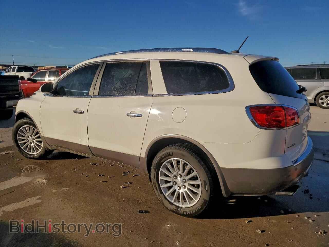2012 BUICK ENCLAVE - VIN: 5GAKRCED2CJ422850 - Фото 2