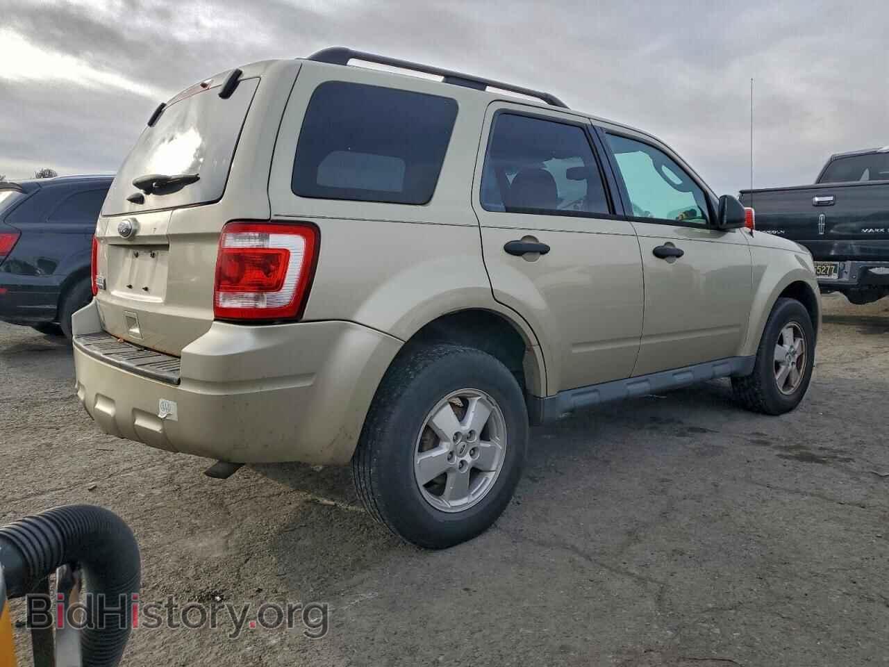 2012 FORD ESCAPE - VIN: 1FMCU9D78CKC62642 - Фото 3