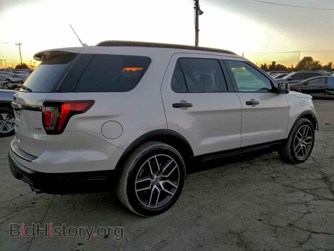2018 FORD EXPLORER - VIN: 1FM5K8GT1JGB56566 - Фото 3
