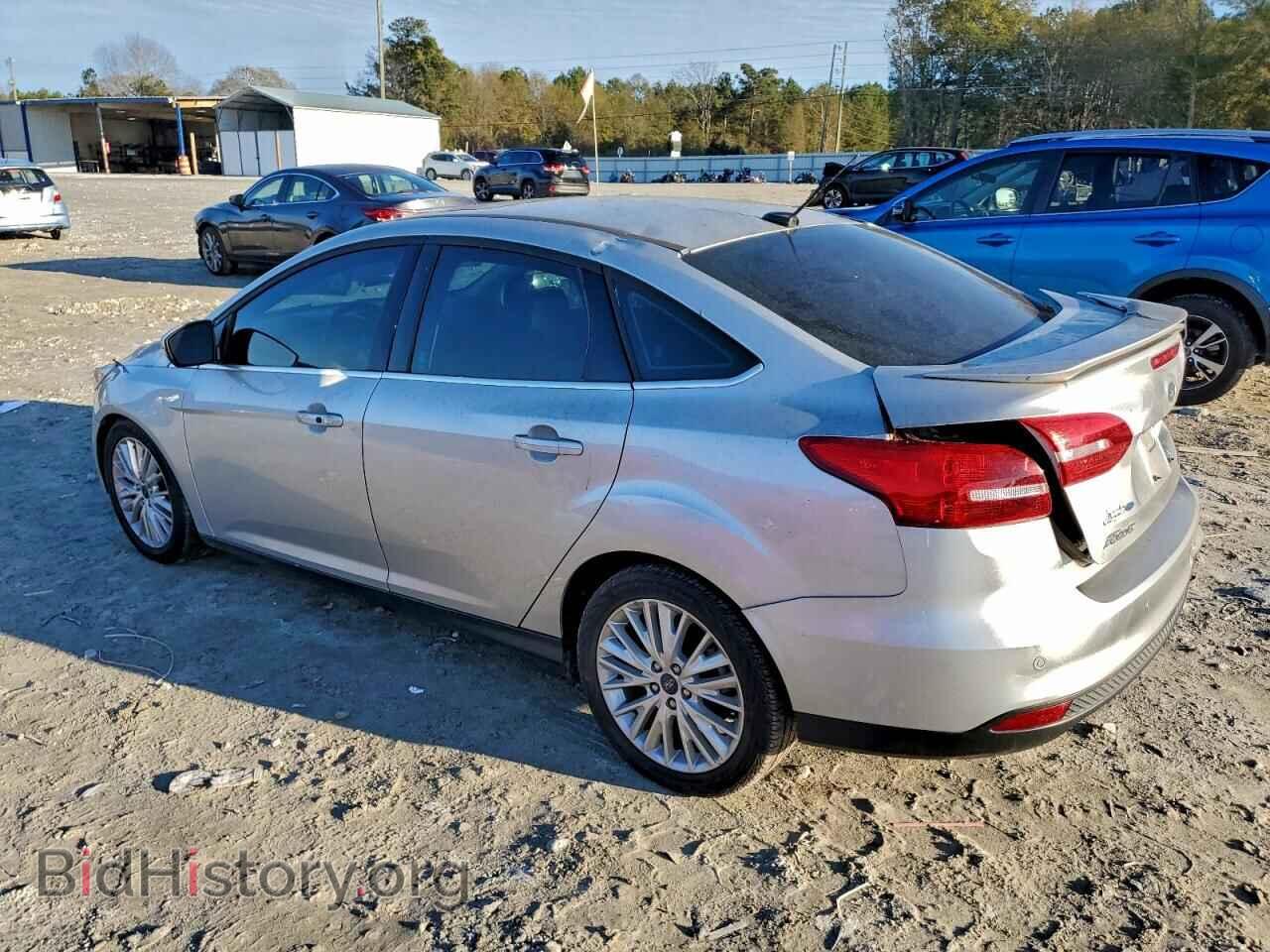 2017 FORD FOCUS - VIN: 1FADP3J26HL241852 - Фото 2