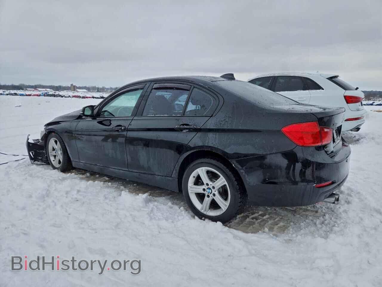 2013 BMW 3 SERIES - VIN: WBA3B3C57DF538663 - Фото 2
