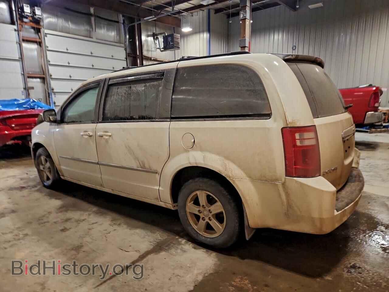 2010 DODGE CARAVAN - VIN: 2D4RN5D17AR131073 - Фото 2