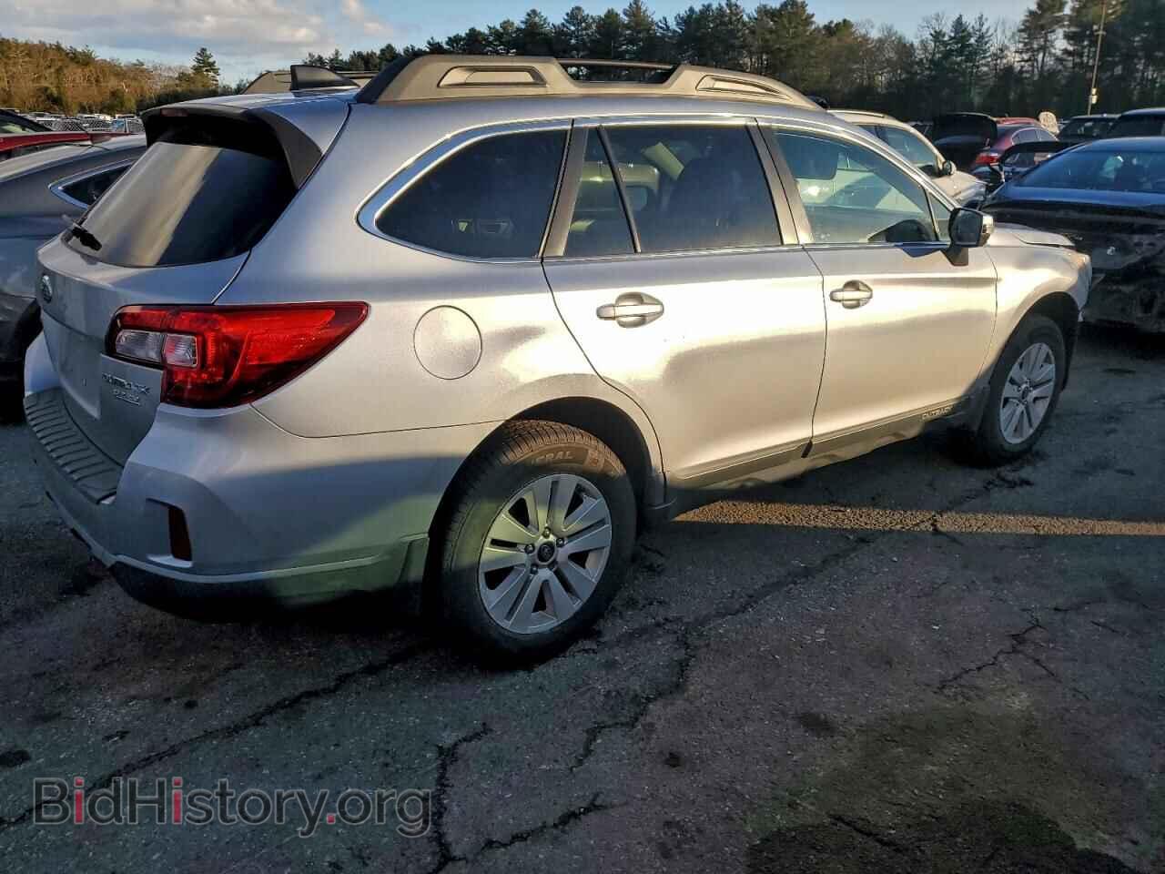 2017 SUBARU OUTBACK - VIN: 4S4BSAFC2H3228050 - Фото 3